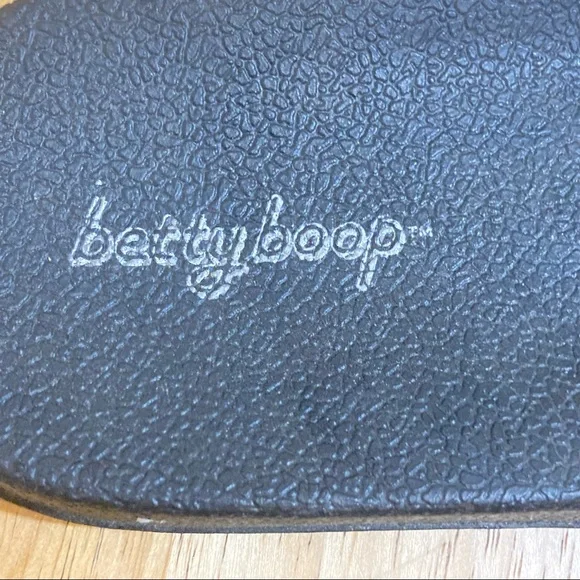 Betty Boop Womens Slides - Picture 4 of 5